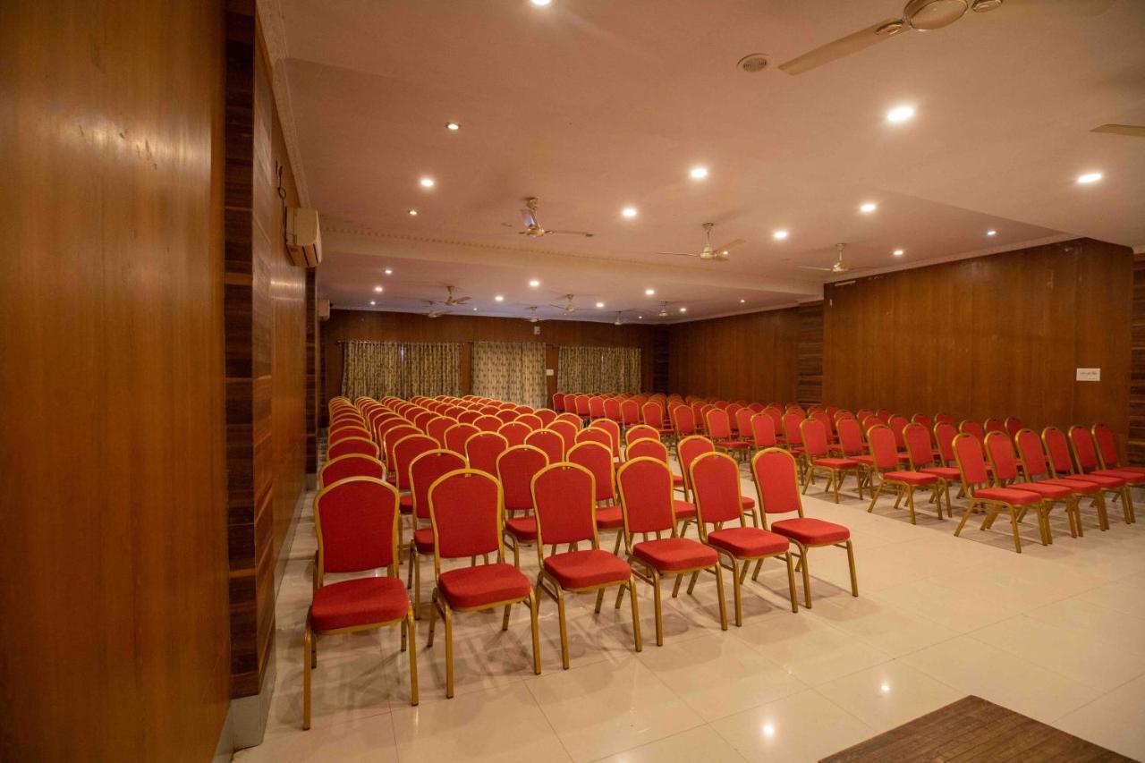 GP Hotels&Resorts Nashik Exterior foto